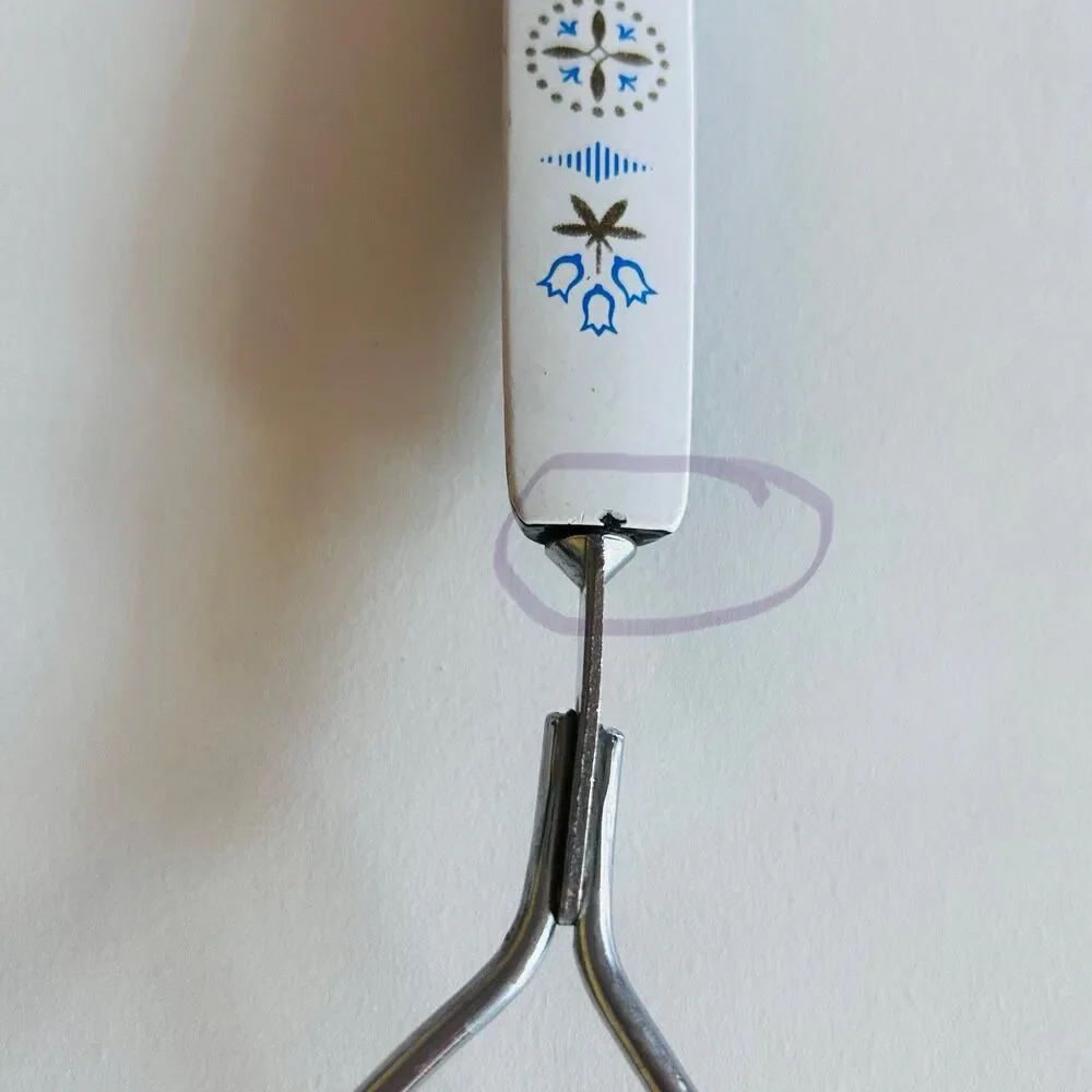 Vintage EKCO Chromium Potato Masher Dutch Blue Tulip Design‎ Handle USA
